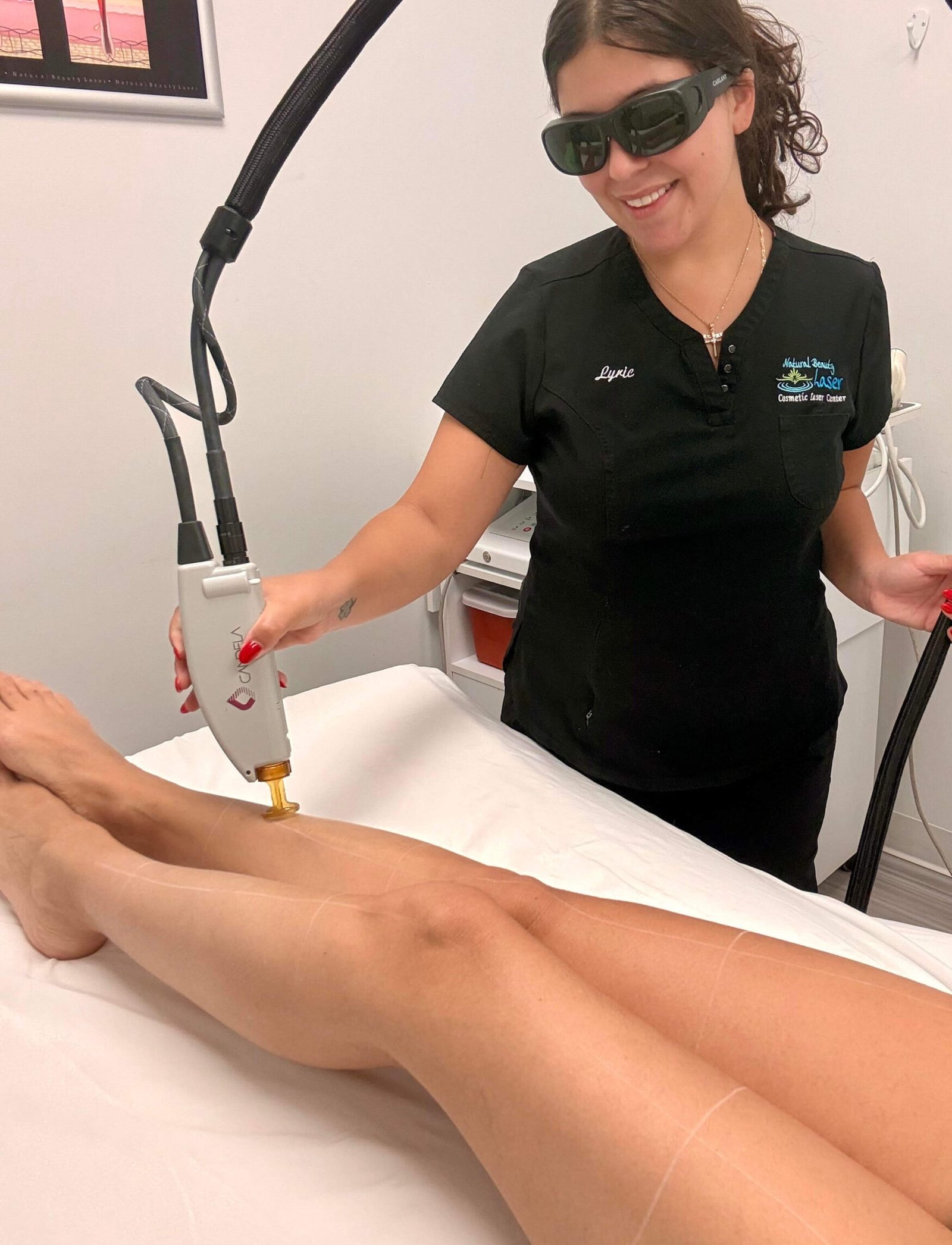 Laser hair removal treatment with Lyric _Natural Beauty Laser